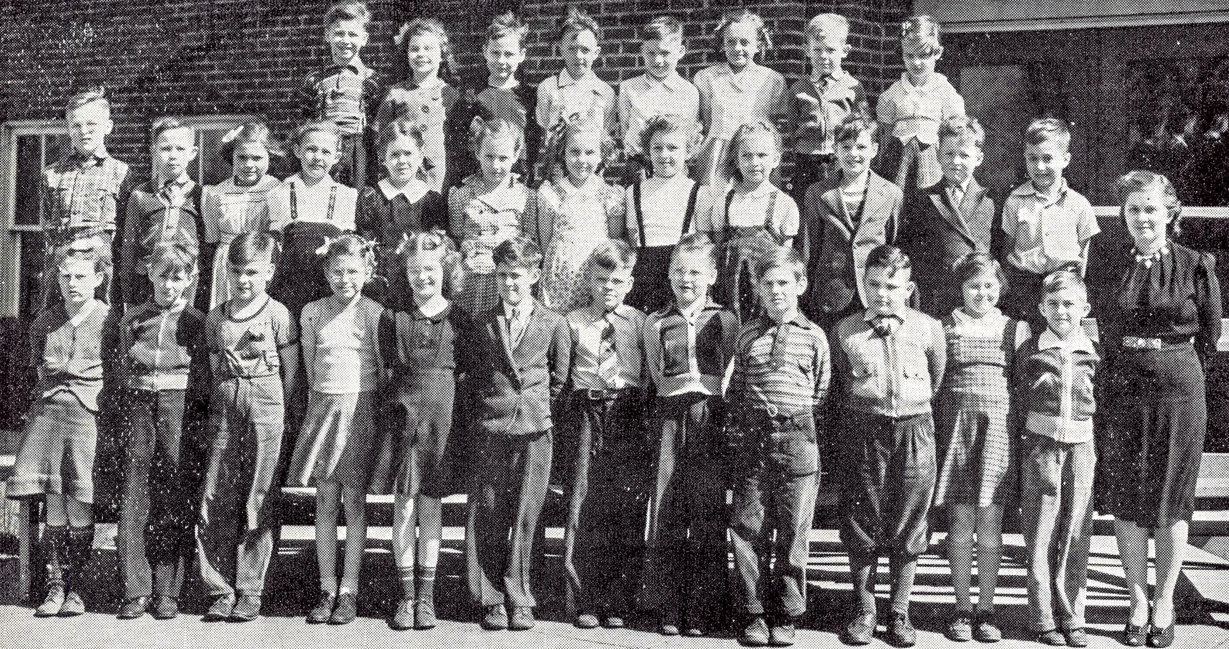 Norma Jean, 3rd Grade Class (2nd row, 7th from left)