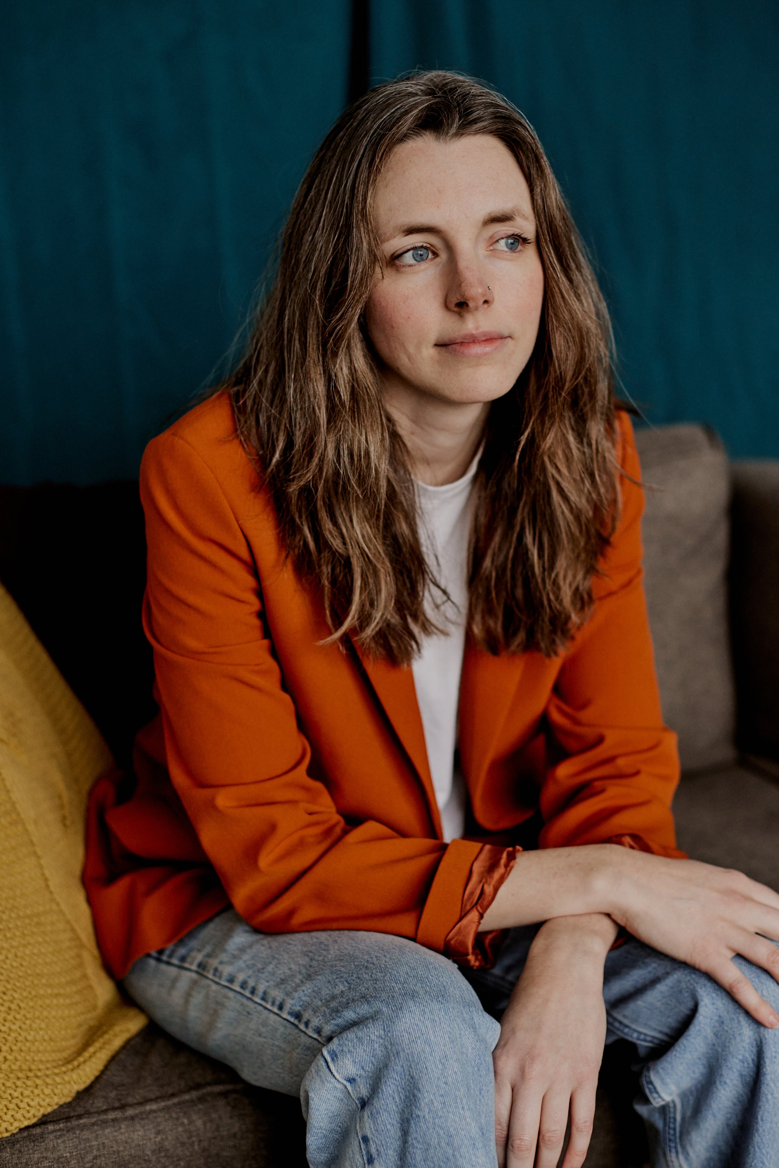 Lindsay foot_blazer.jpg
