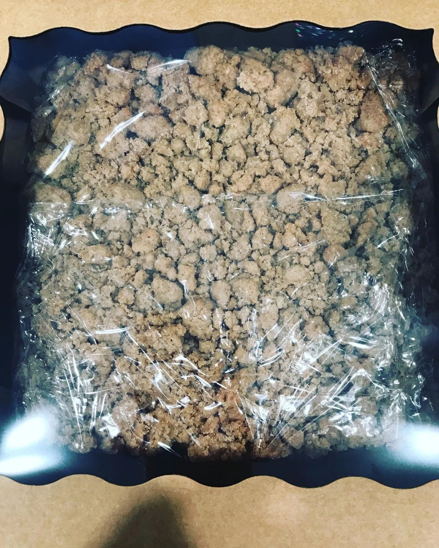 #vegan#glutenfree#crumb 😋 last day to place your thanksgiving orders!!! Stop by, text 732-977-6162 or dm me!!! I’ll be here until 2 today and closed tomorrow and Tuesday. Wednesday thru Sunday, including thanksgiving, I’ll be open 10-2.