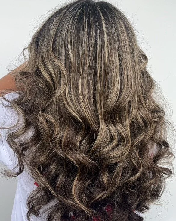 dimentioal-brunette-color-specialist.jpg