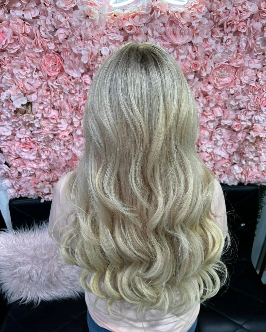 healthy-blonding-extensions-studio-7.jpg