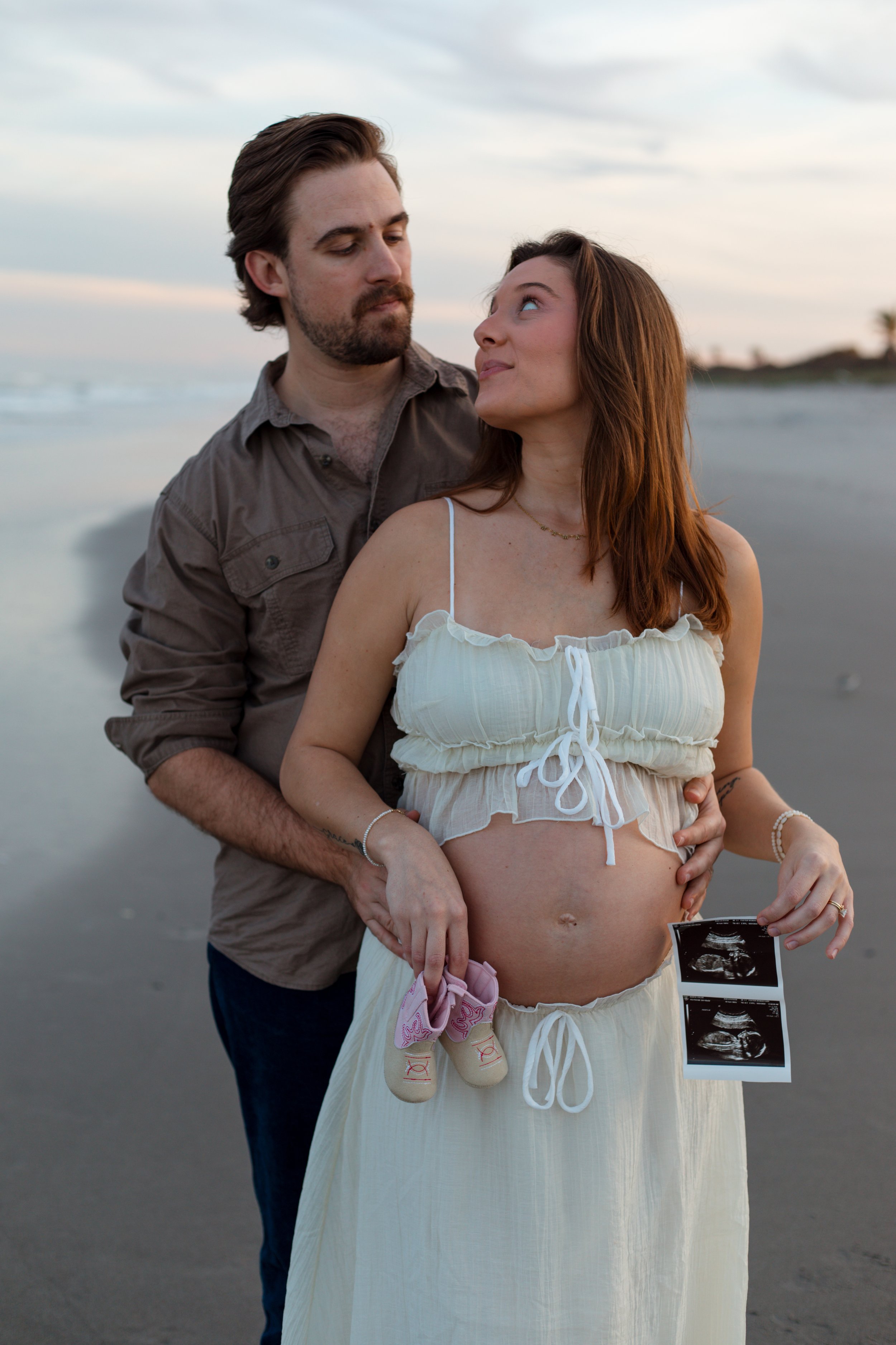 RADESI MATERNITY SESSION-130.jpg