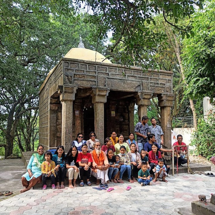 BlinkNow Kopila Valley group photo at temple