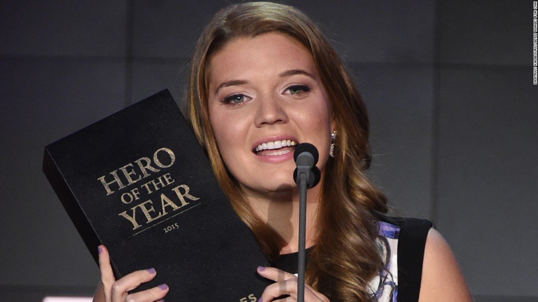 Maggie Doyne accepting CNN Hero of the Year award in 2015