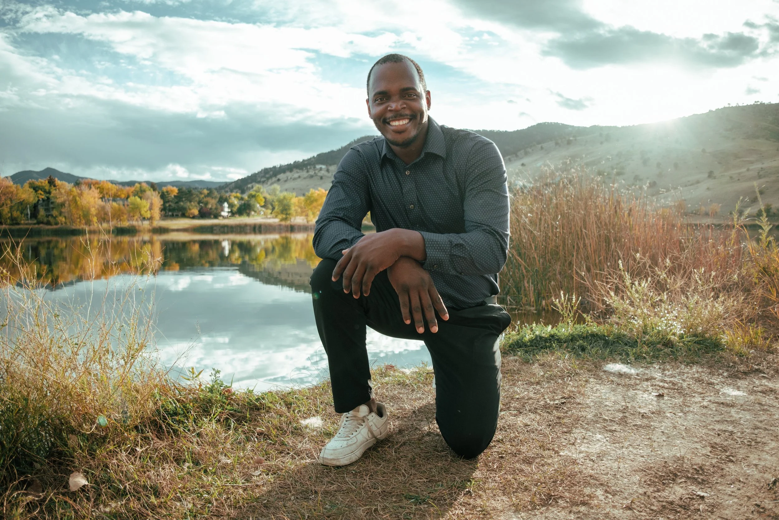 Elizabeth and Jeff [SOFT LIGHT] (20 of 92).jpeg