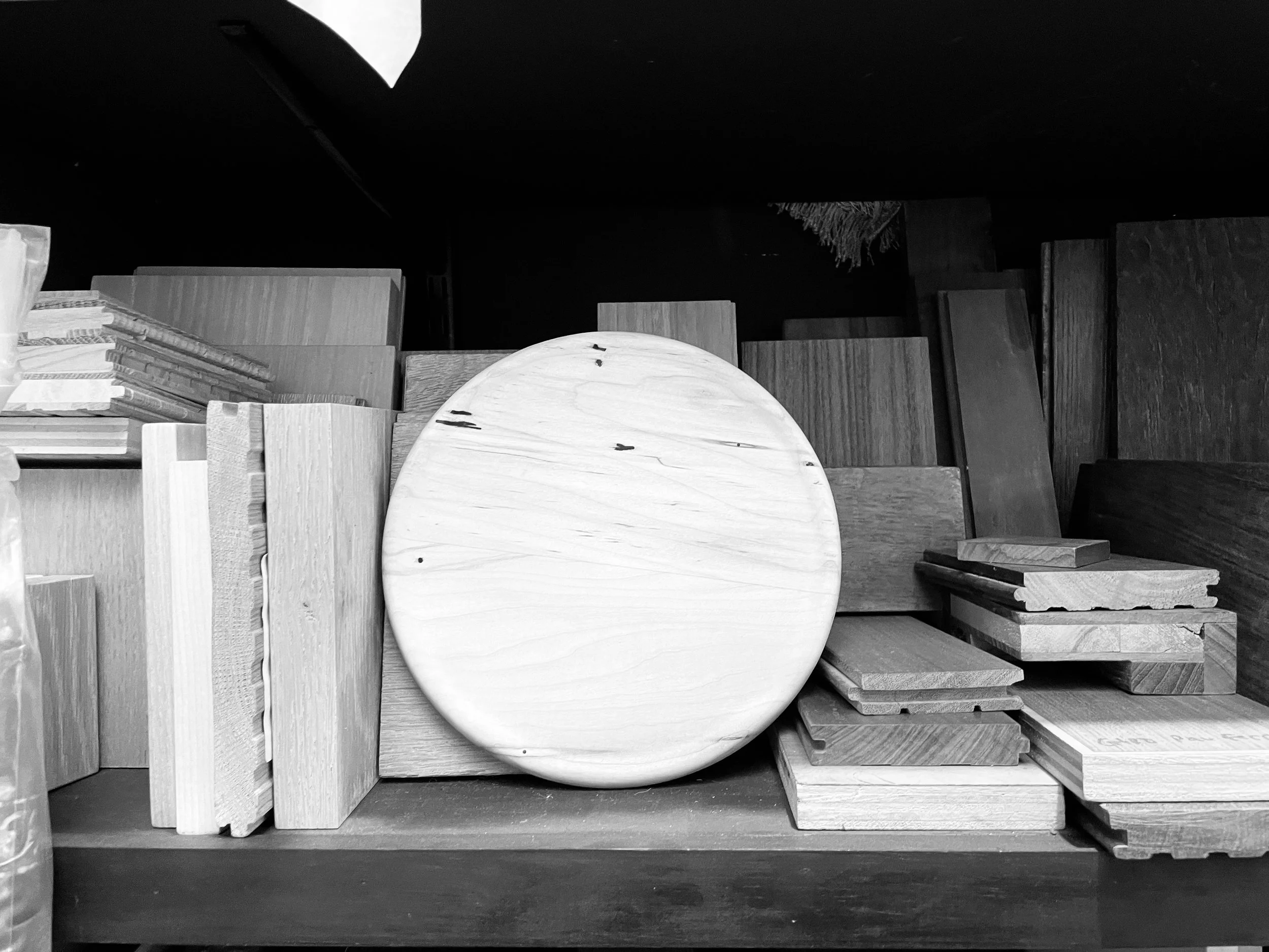 SAMPLE ON SHELF ROUND.jpeg