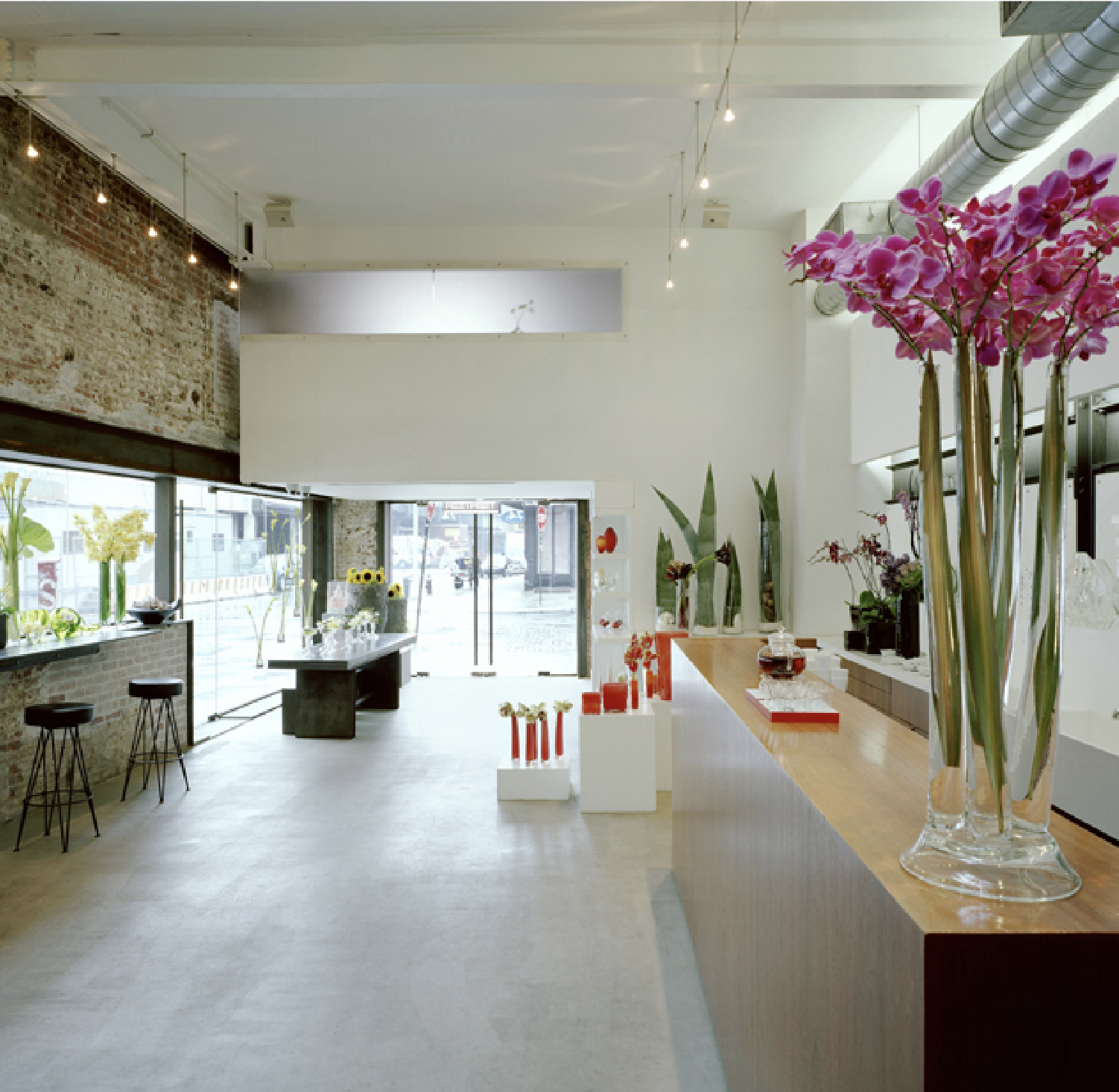 De-Spec’s Banchet Flowers shop featured in New York Times