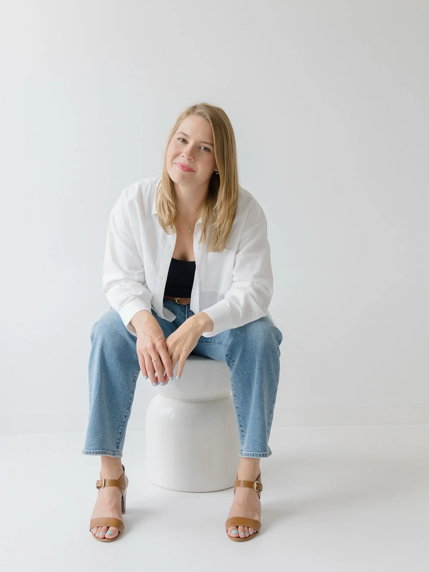 Nothing hits like dropping a new brand photo after a refresh session. 🔥

When I get updated photos, not only do I feel more confident and aligned, but I&rsquo;m more excited about my business than ever. And I love sharing that energy on here!

For m