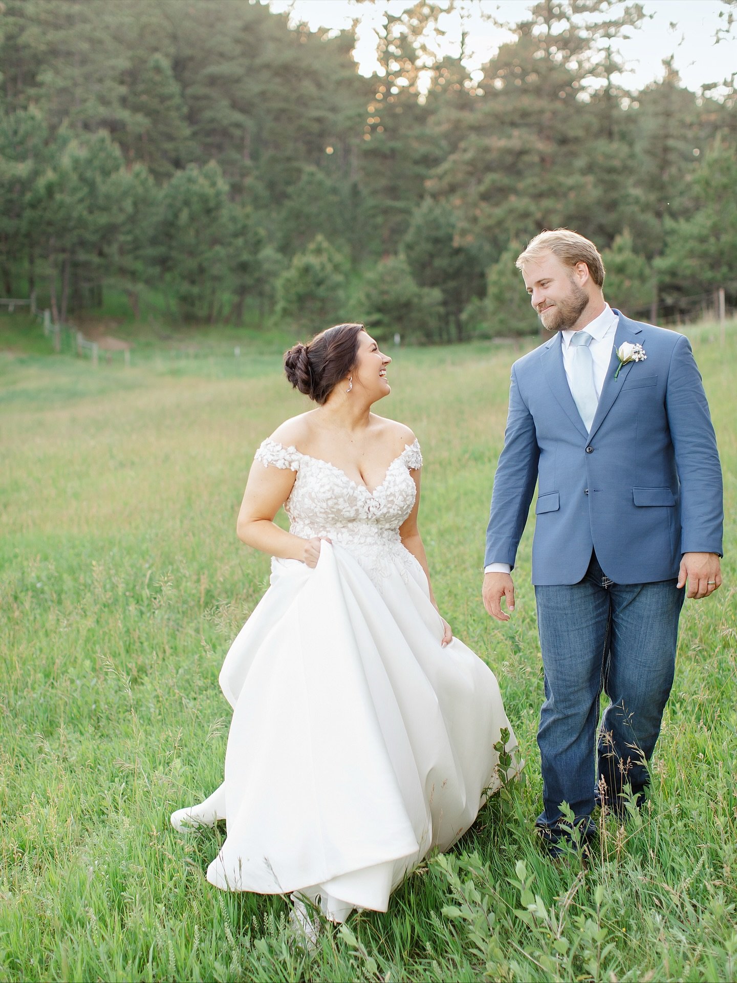 I often hear from couples that my editing style and color is what drew them in. I love hearing that because I truly believe it&rsquo;s what sets my work apart. 

My goal when photographing couples is to capture your connection and joy and blend that 