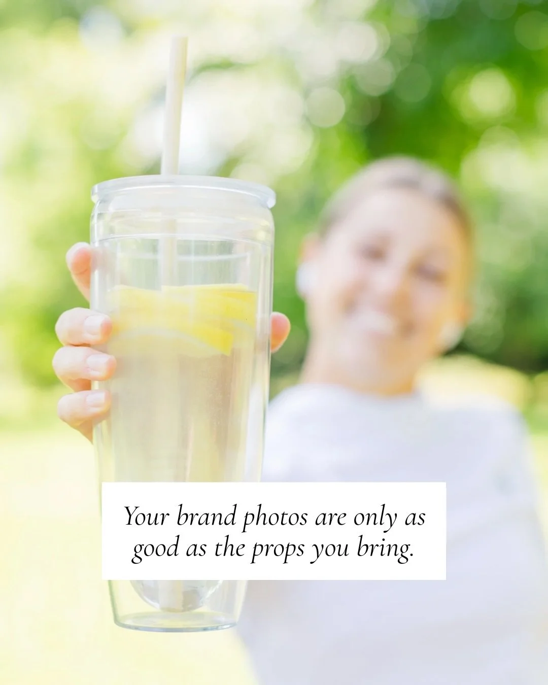 Hot take: props are the MOST important part of creating brand photos that pack a punch. Without a variety of props, we may as well be taking a bunch of random headshots&hellip; and that&rsquo;s not why you booked a brand session. 

When we work toget