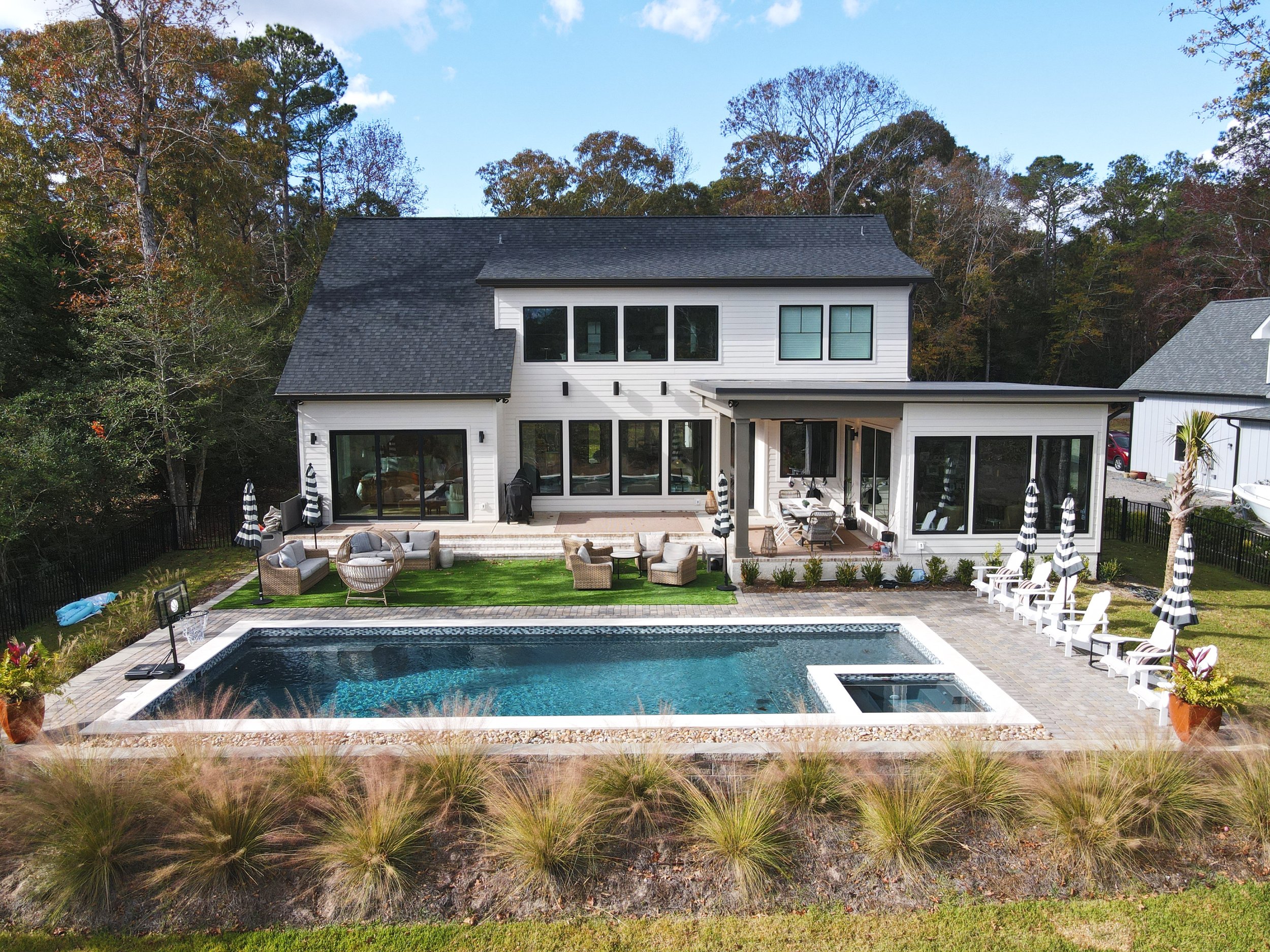 Ravenswood Rear Exerior.jpg