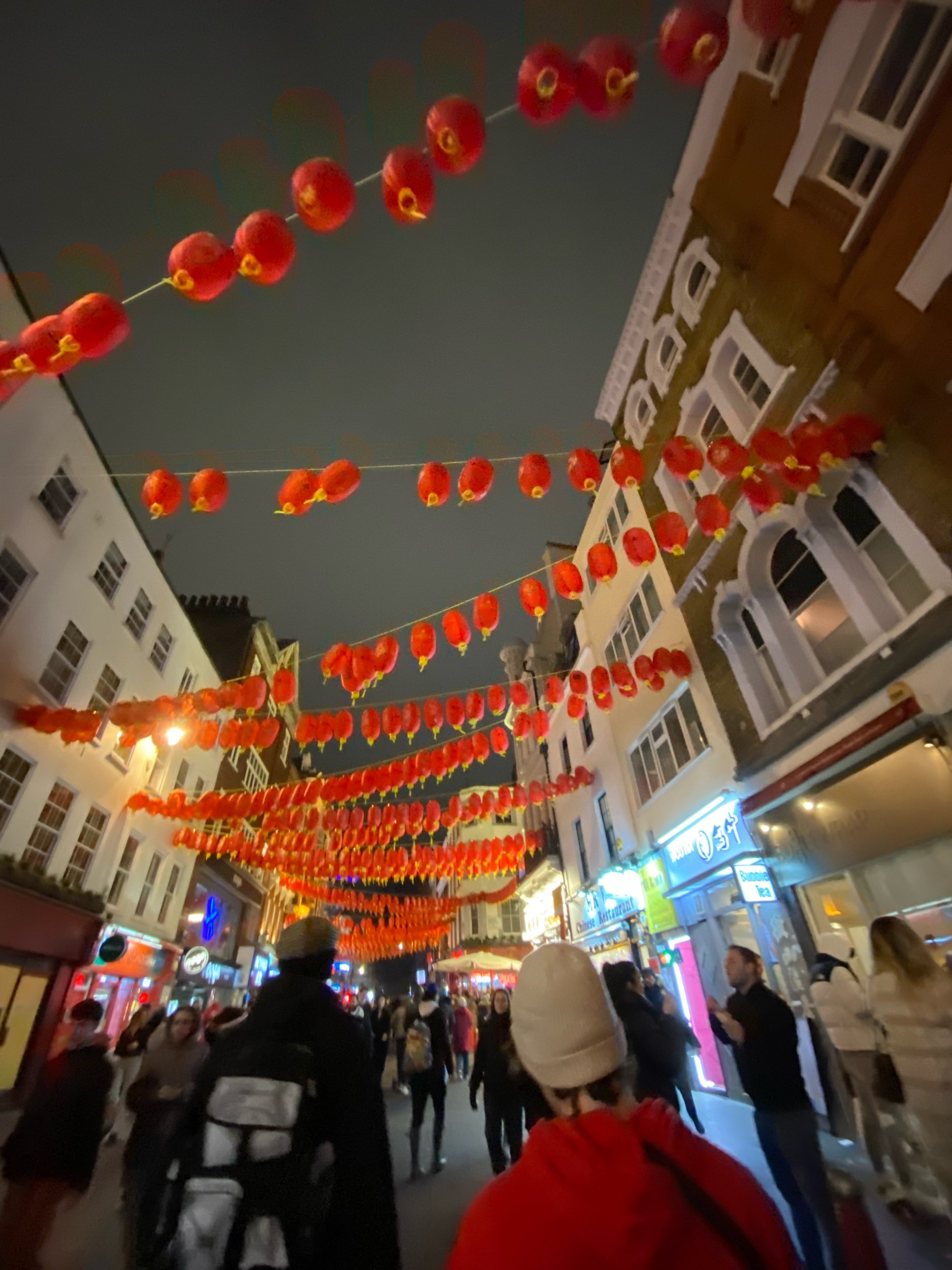  Walking around Soho on Saturday night. 