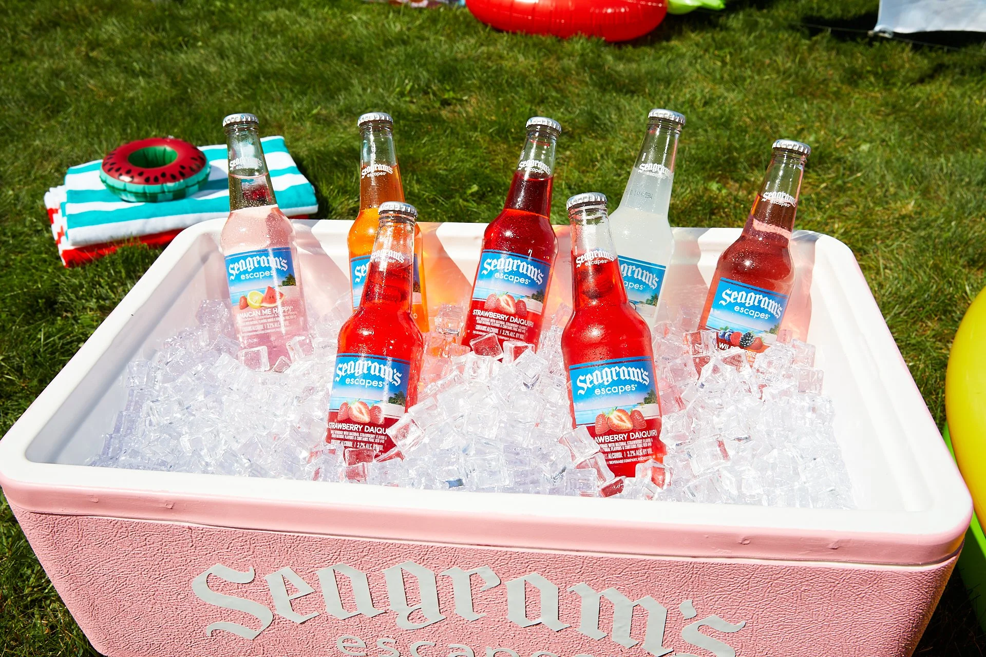 Seagrams_Pool_164_LS.jpg