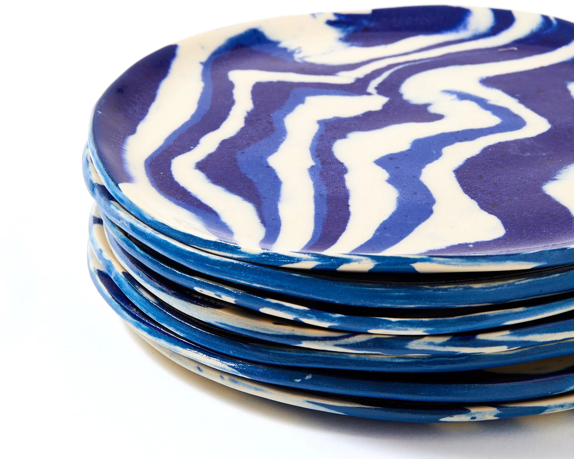 2022BeaumontPottery-BlackSlipWhiteGlazeSquiggle_152.jpg