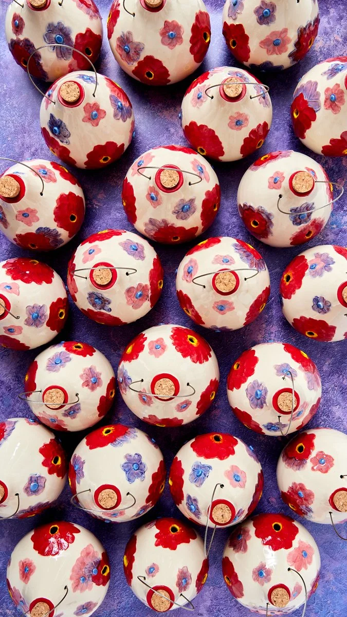 08_27 Hummingbird feeders0199.jpg