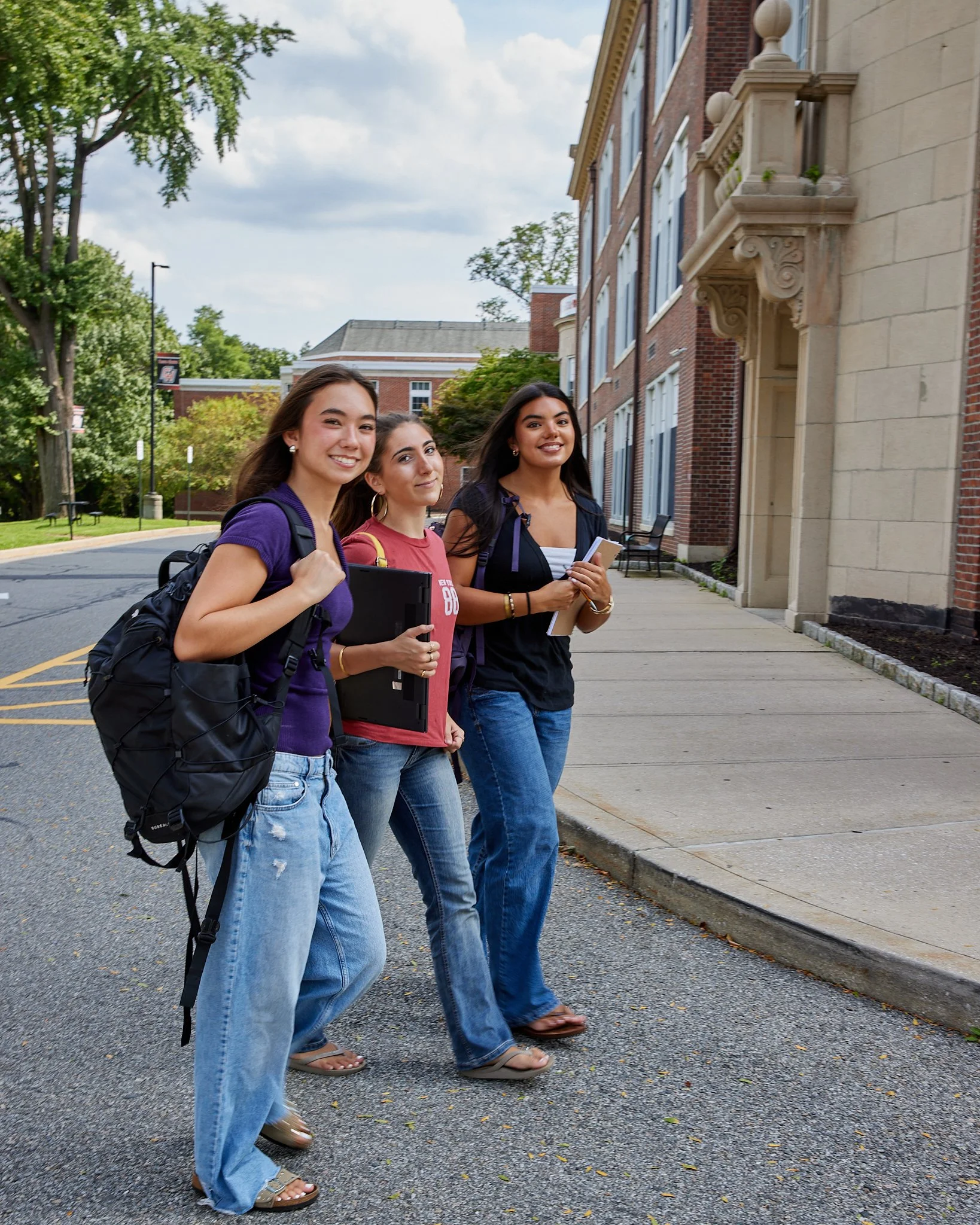 2026-HighSchoolStudents-Stock_359.jpg