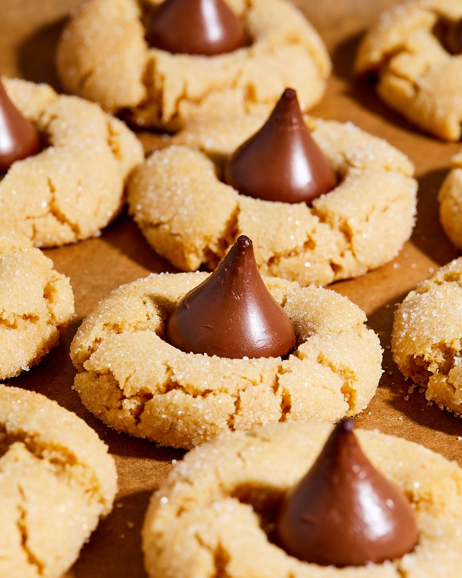 PeanutButterBlossoms_121.jpg