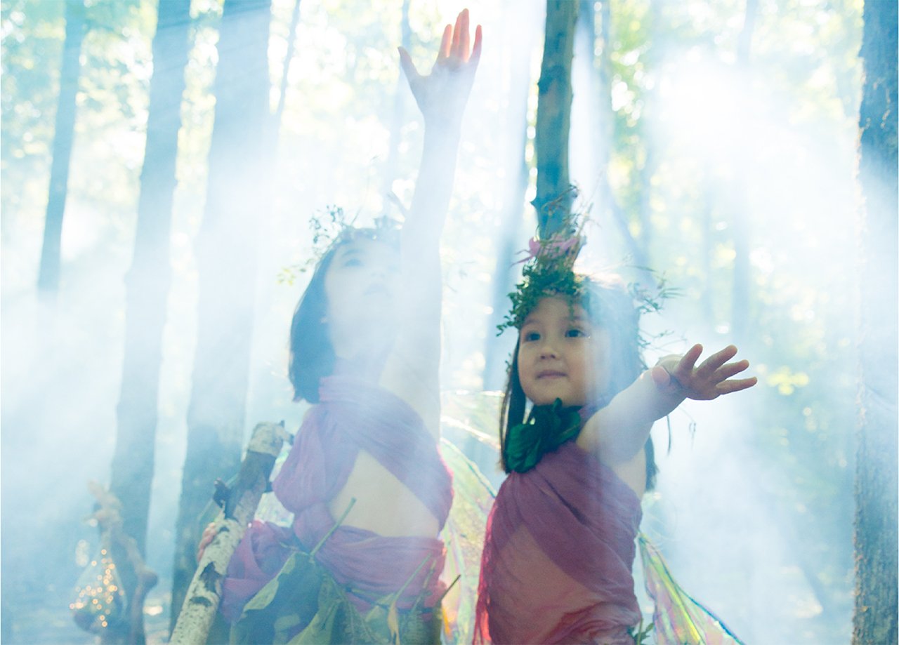 Fairies-reaching.jpg