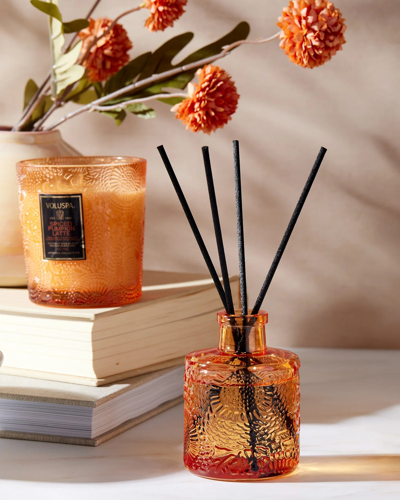 Voluspa2024_GiftSet-PumpkinSpiceSmoothie_003.jpg