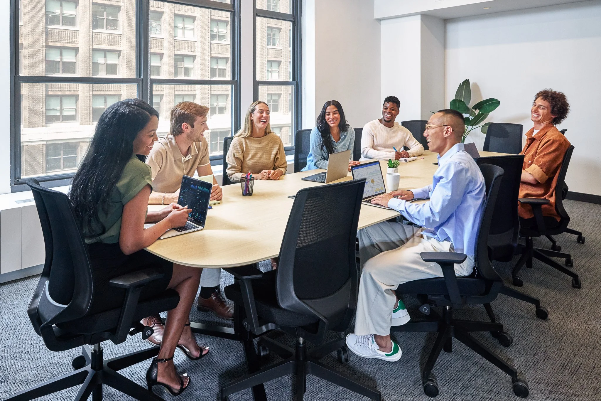 1350_BWAY_CONFERENCE ROOM_0421_R2.jpg