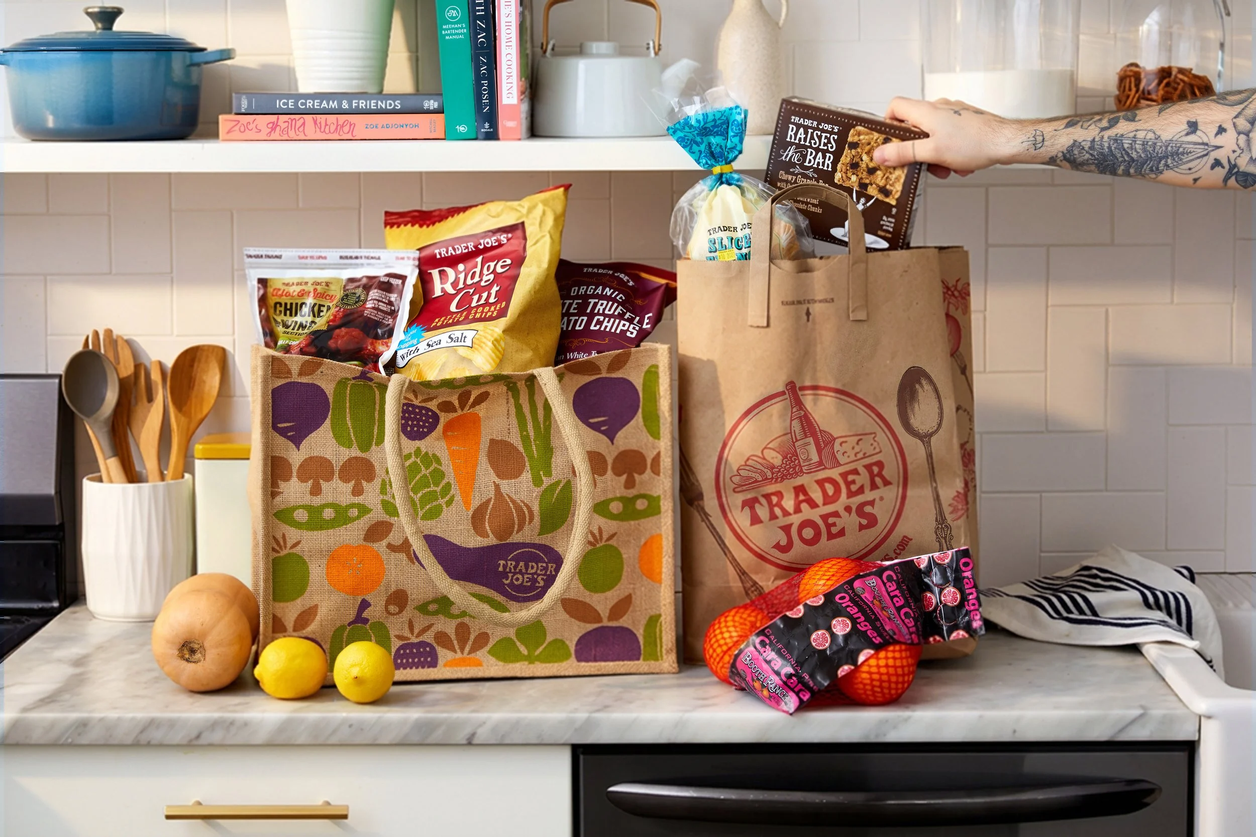 GroceryBags-Lifestyle-TraderJoes_068RT.jpg