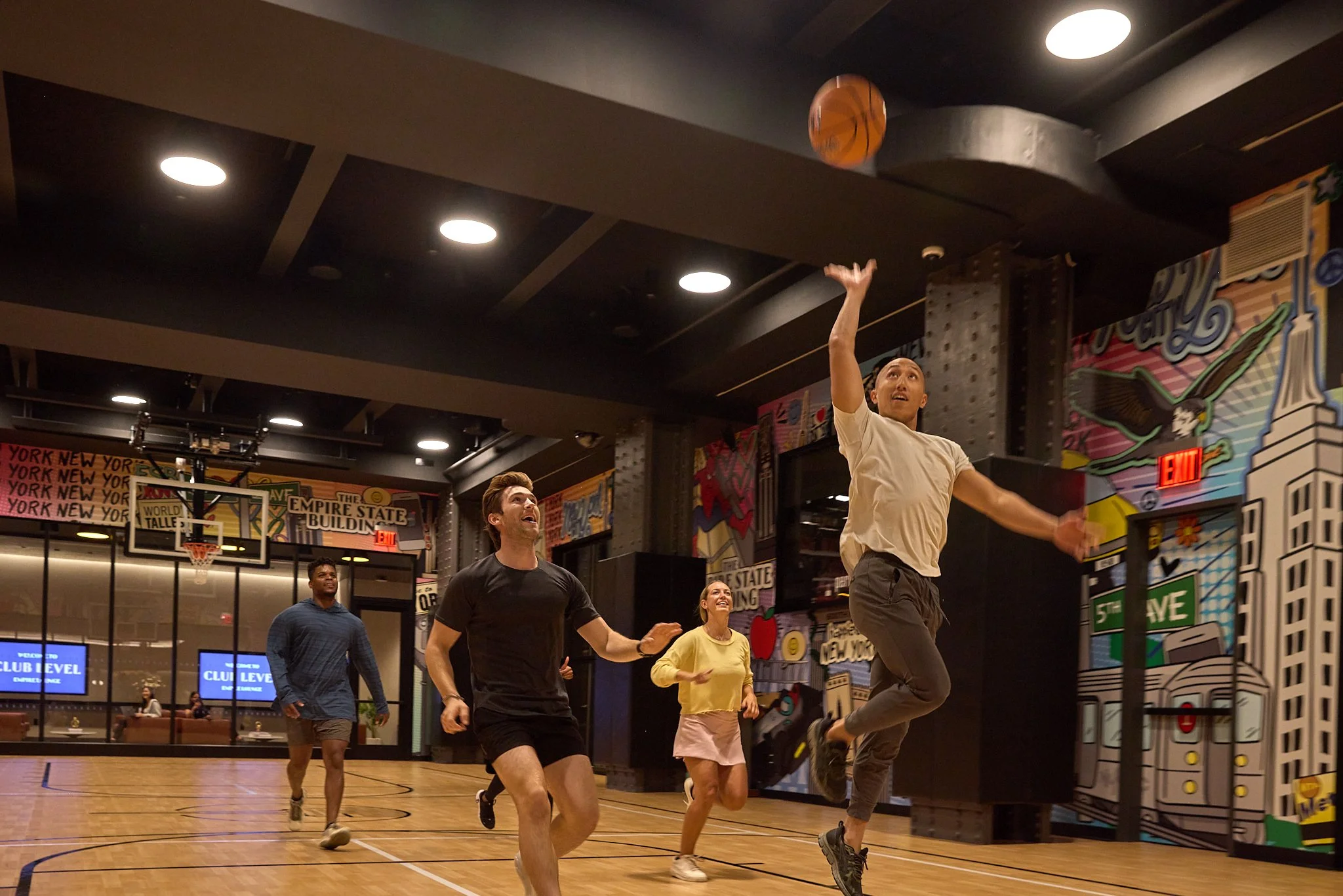 BASKETBALL_COURT_1311.jpg