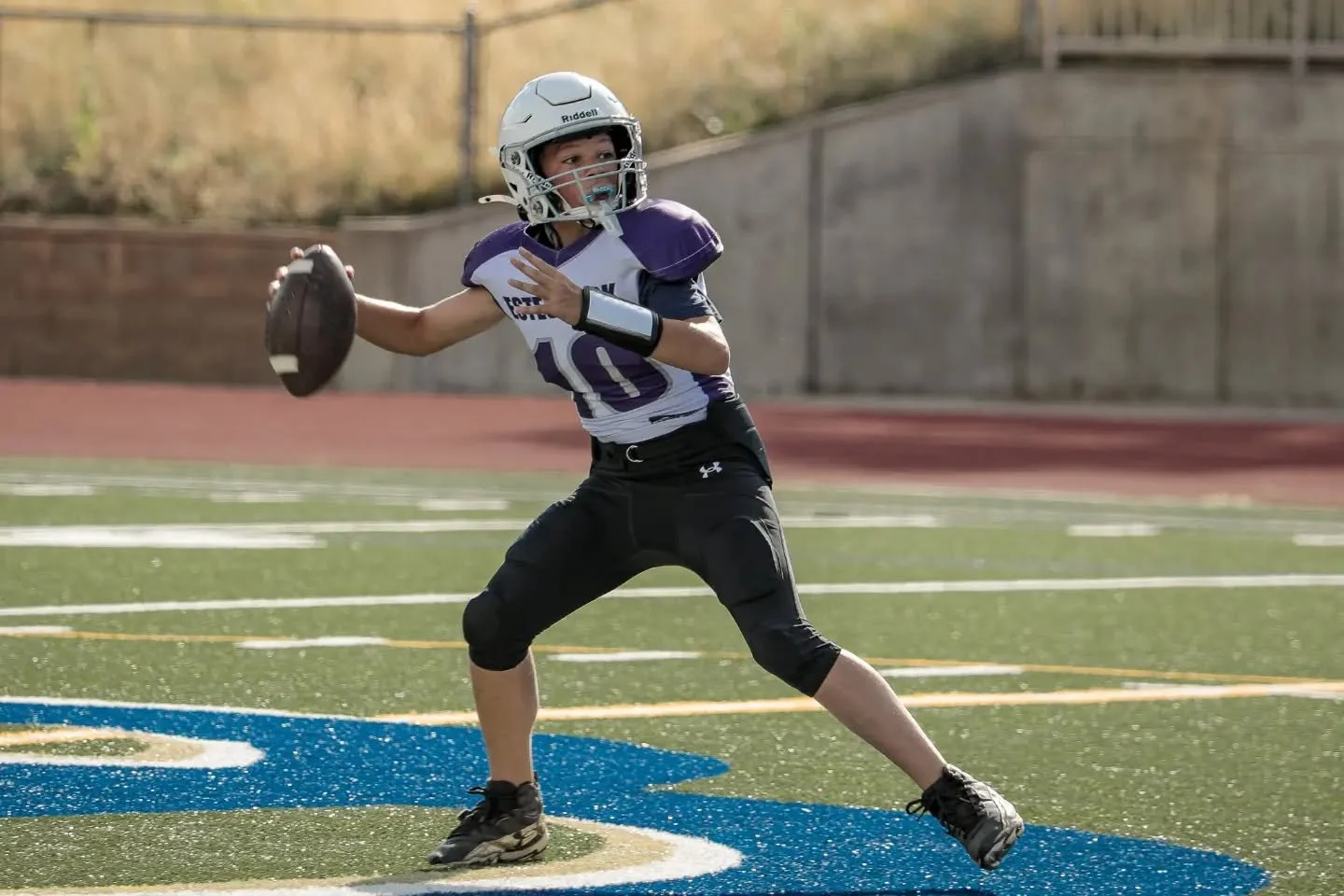 MS Bobcats with an amazing win over Clear Creek in yesterday's double-header! 22-0!! Let's go Bobcats! 💜🏈
