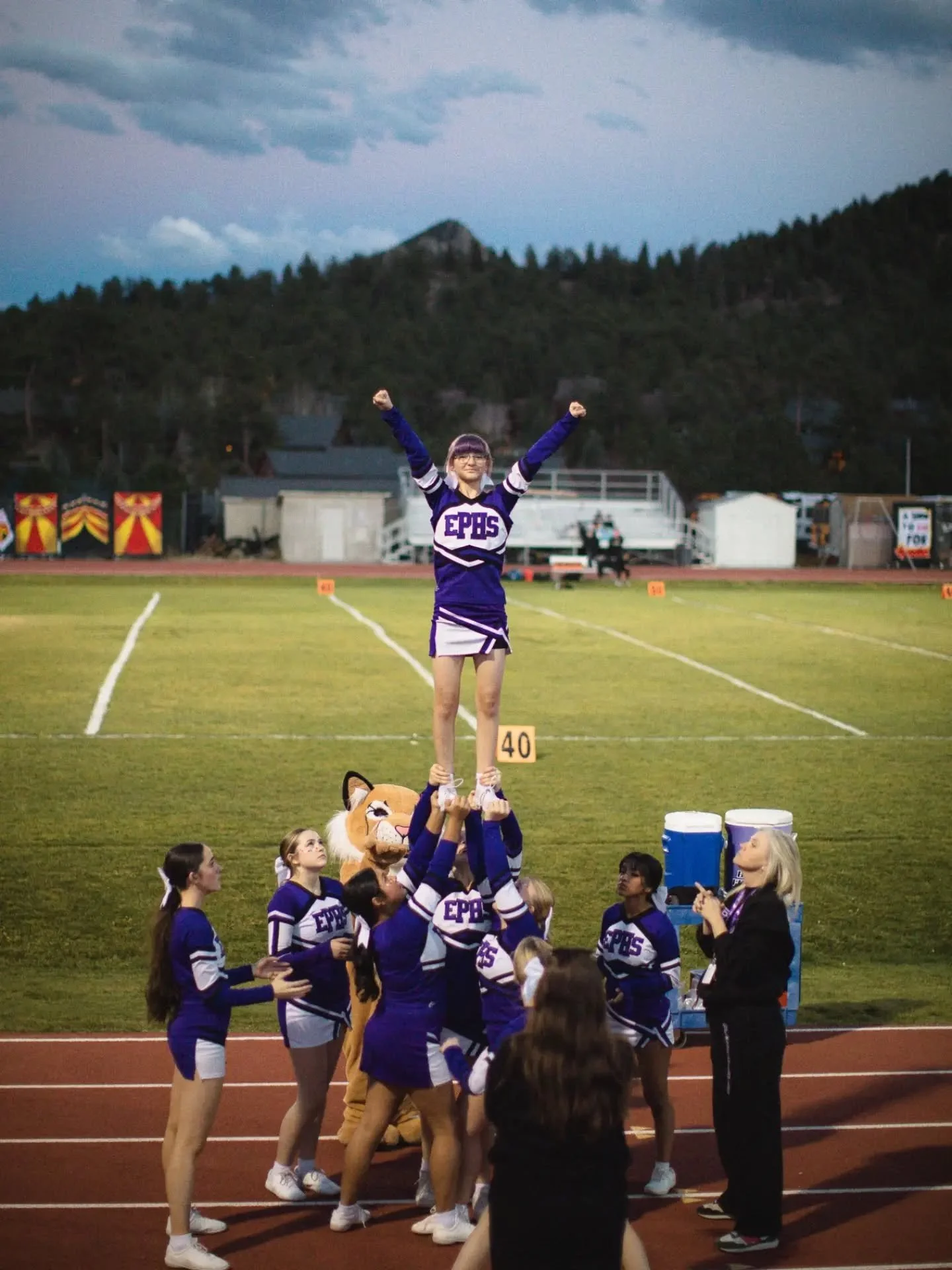 Friday Night Lights, Senior Night edition! ✨️💜🏈

📸 10/15 was taken by @y4zm1nn0, edits by @beautyseeker_photography