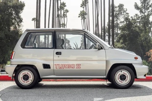 1981_honda_city-turbo-ii-with-motocompo_1981_honda_city-turbo-ii-with-motocompo_f8c6ec88-c7e3-4f6c-ba85-174c26e3fdbc-R7pbhu-scaled.jpg.jpeg