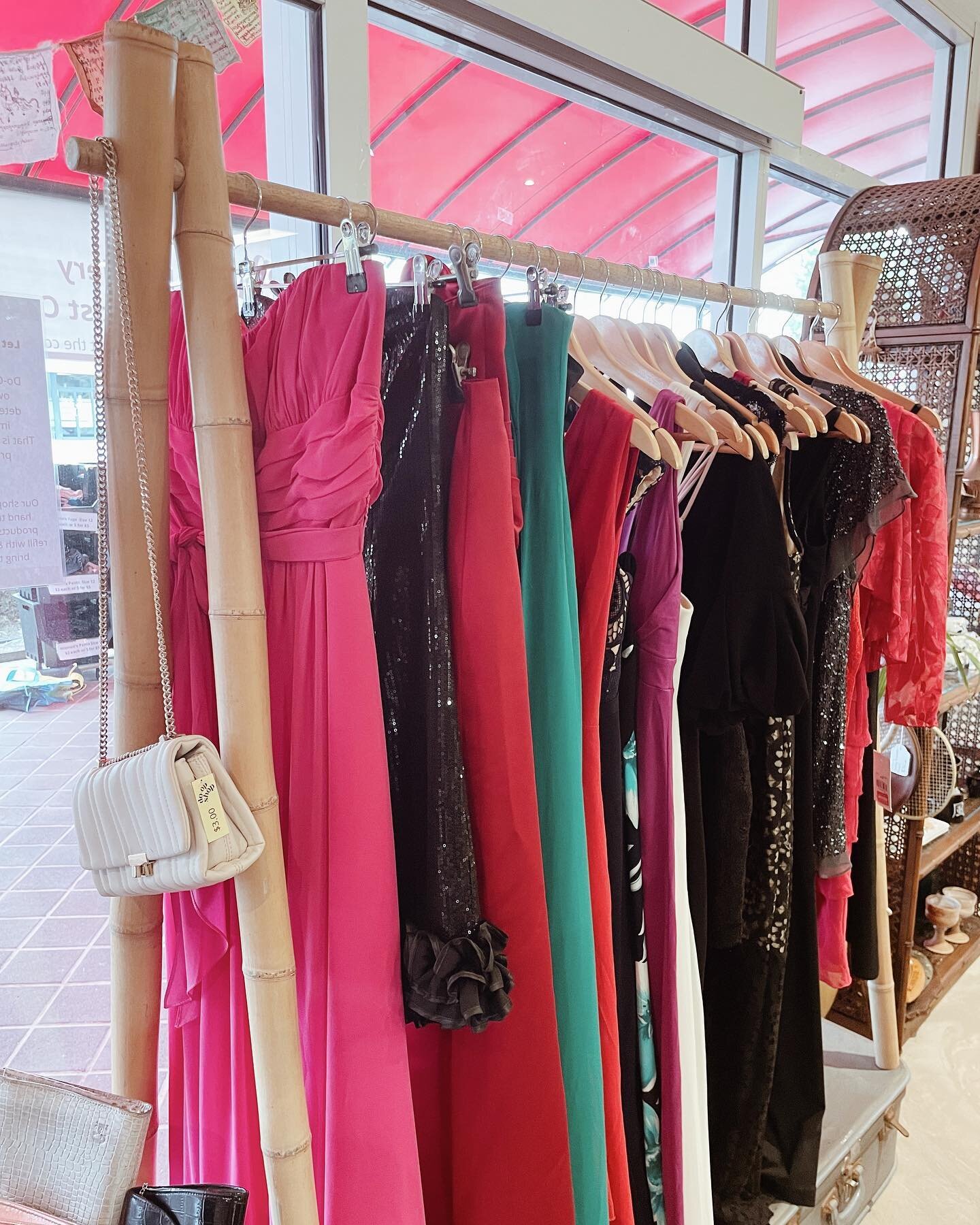At Do-Op we have a gown for every occasion! 💖

If you have an event coming up we&rsquo;d love to help you find the perfect fit - with tonnes of shoes, bags &amp; jewellery to choose from.

We&rsquo;re back again on Monday but until then enjoy your S