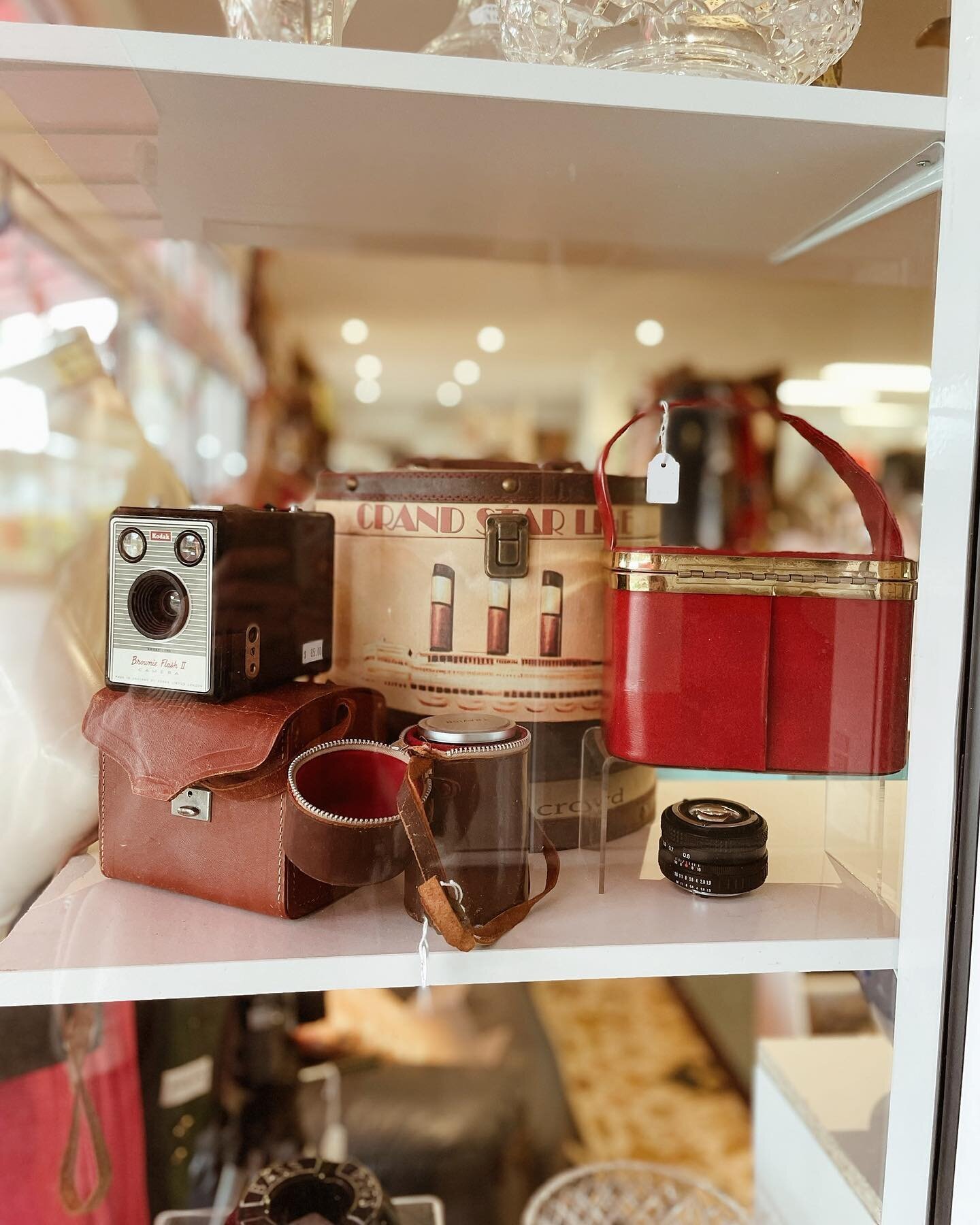 There&rsquo;s nothing like an assortment of vintage cases &amp; cameras to catch your eye! (At least for us anyway 😉) 

You can find these beauties in our window display tomorrow, we&rsquo;ll be open from 9am - 4pm&hellip; see you then x