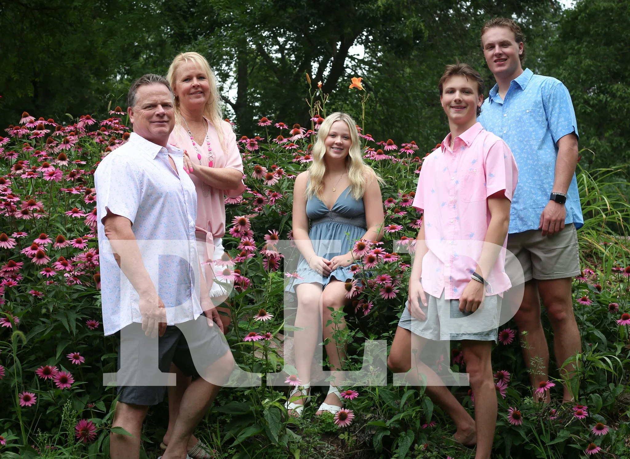 Ponto Family and Cam Senior Photos 2023