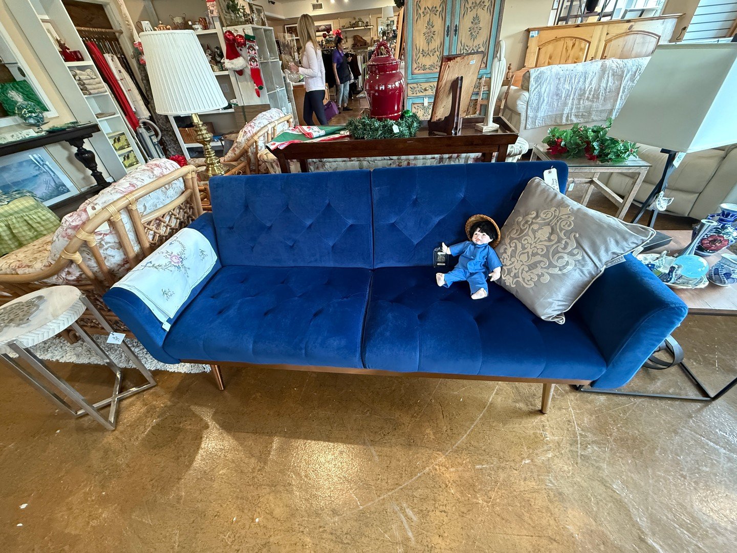 This holiday season, every purchase at Joining Hands Benefit Shop helps provide hope, housing, and support to those in need. When you shop with us, you&rsquo;re not just finding something special&mdash;you&rsquo;re helping fund vital community progra