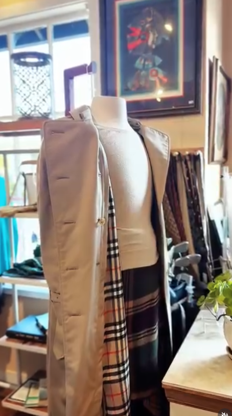 Sept. 3rd - Day 5 of the Designer Clothing Boutique Sale!