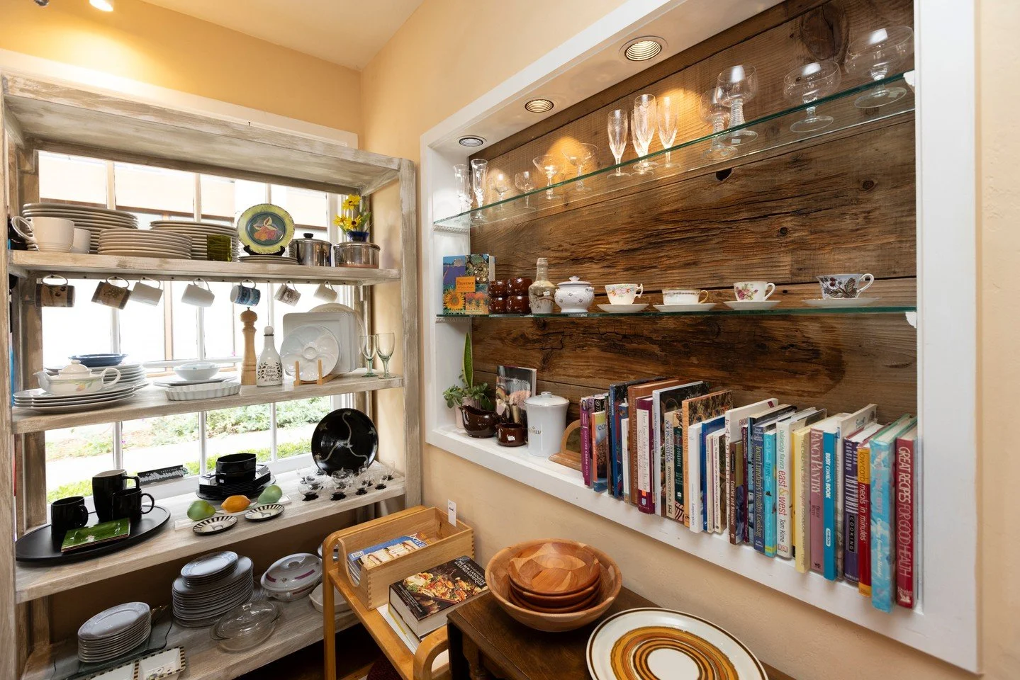 As many of us focus on organization and simplifying our spaces, consider donating unused items to the shop and browsing our selection of storage baskets, shelves, and home organization tools. 

Together, we can create cleaner homes, a more sustainabl