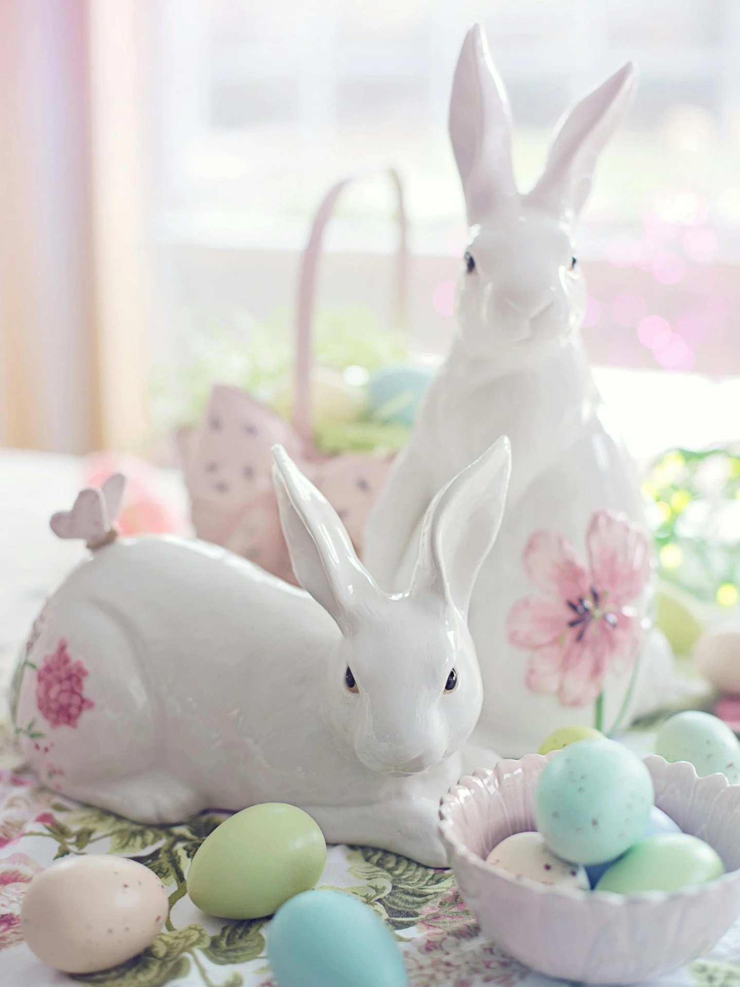 With Easter approaching, now is the perfect time to start gathering special touches for the season.

Joining Hands Benefit Shop is featuring Easter d&eacute;cor, thoughtful gifts, and spring fashion finds that bring warmth and style to every celebrat
