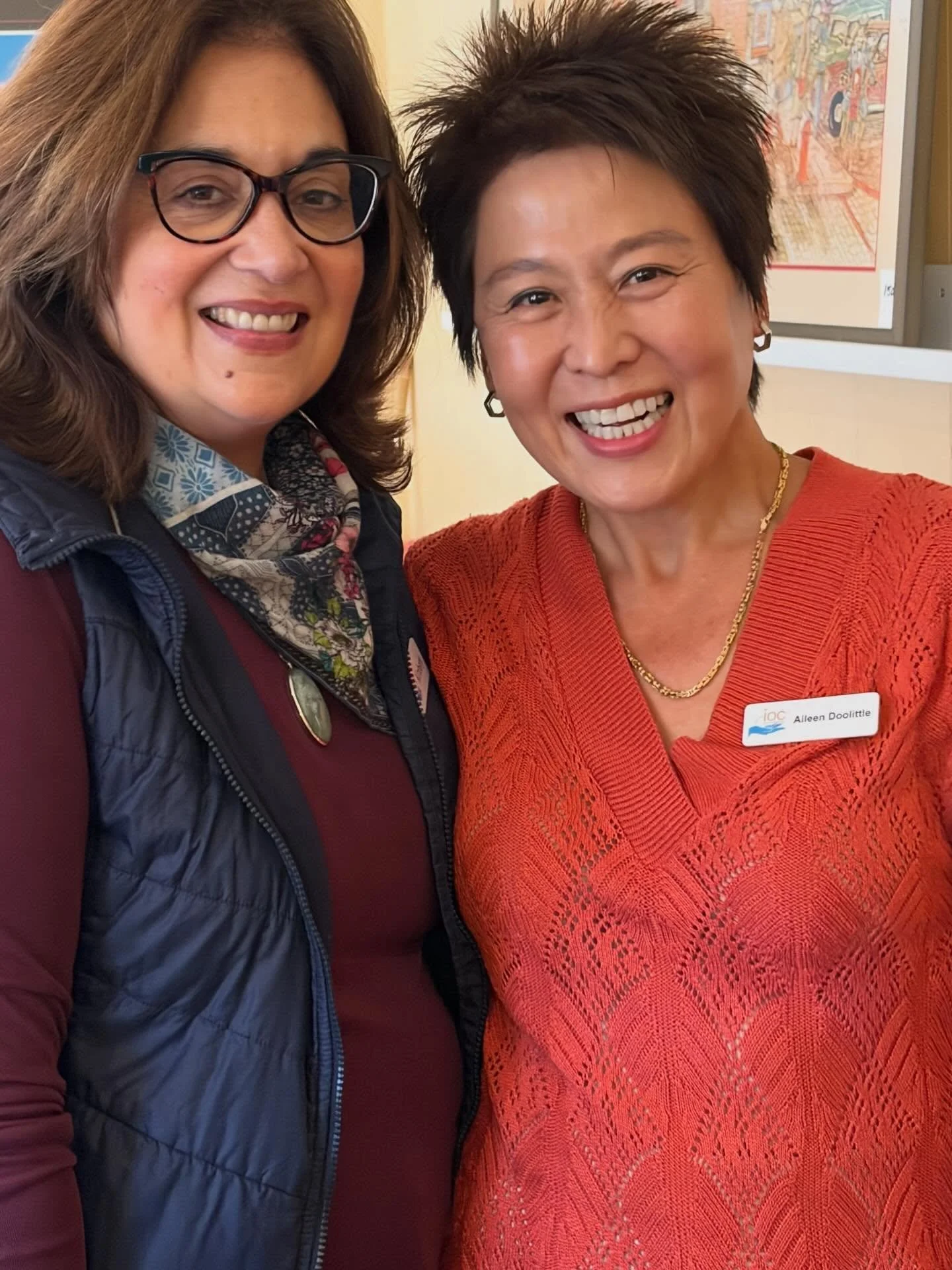 Today&rsquo;s amazing team at Joining Hands Benefit Shop 
#voulenteering #shopcarmel #shopforacause❤️