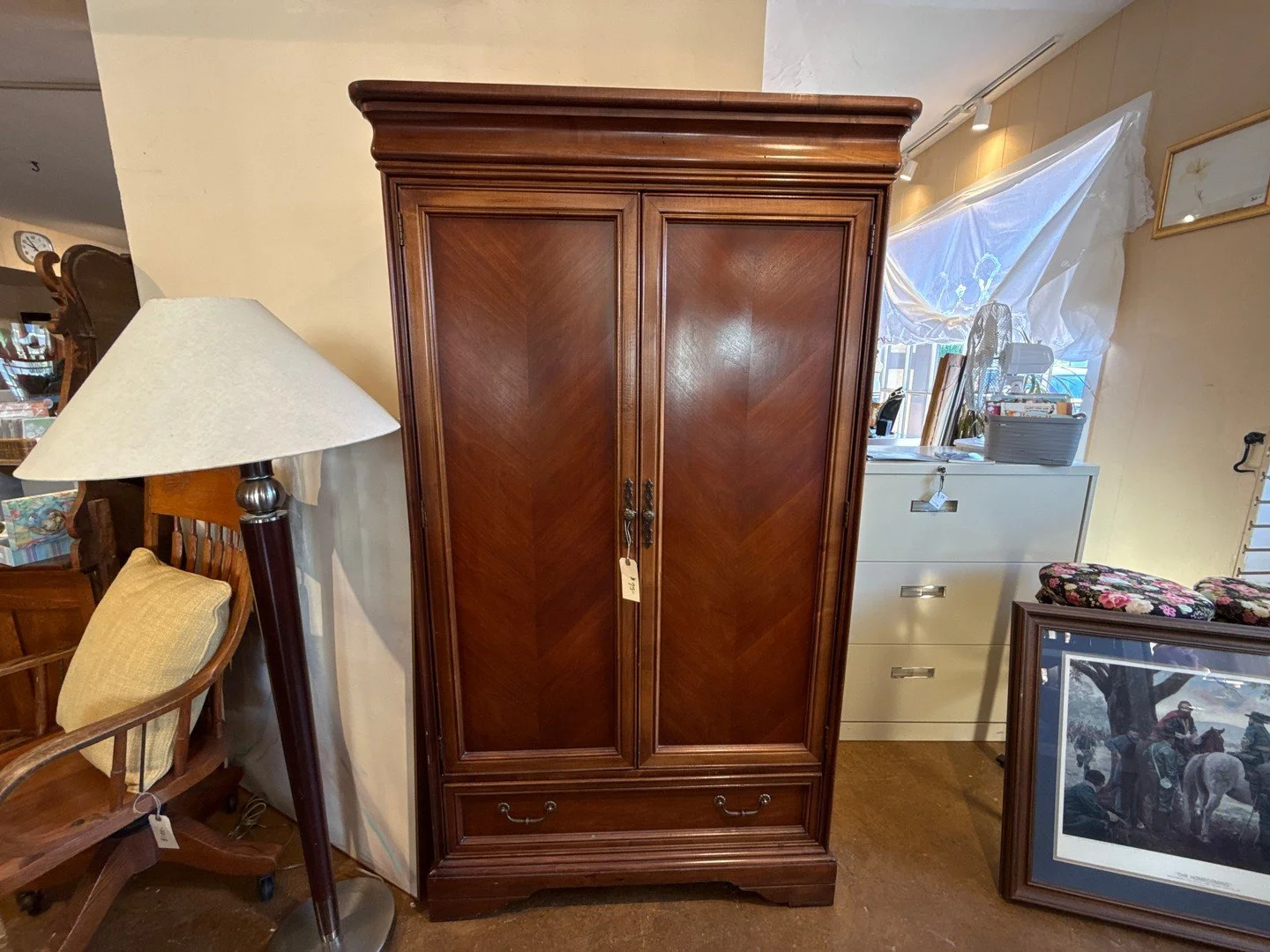 Beautiful clothing, unique home goods, artwork and jewelry fill the shelves at Joining Hands Benefit Shop &mdash; all generously donated and thoughtfully curated. Every purchase helps fund grants for local individuals and families who need a helping 