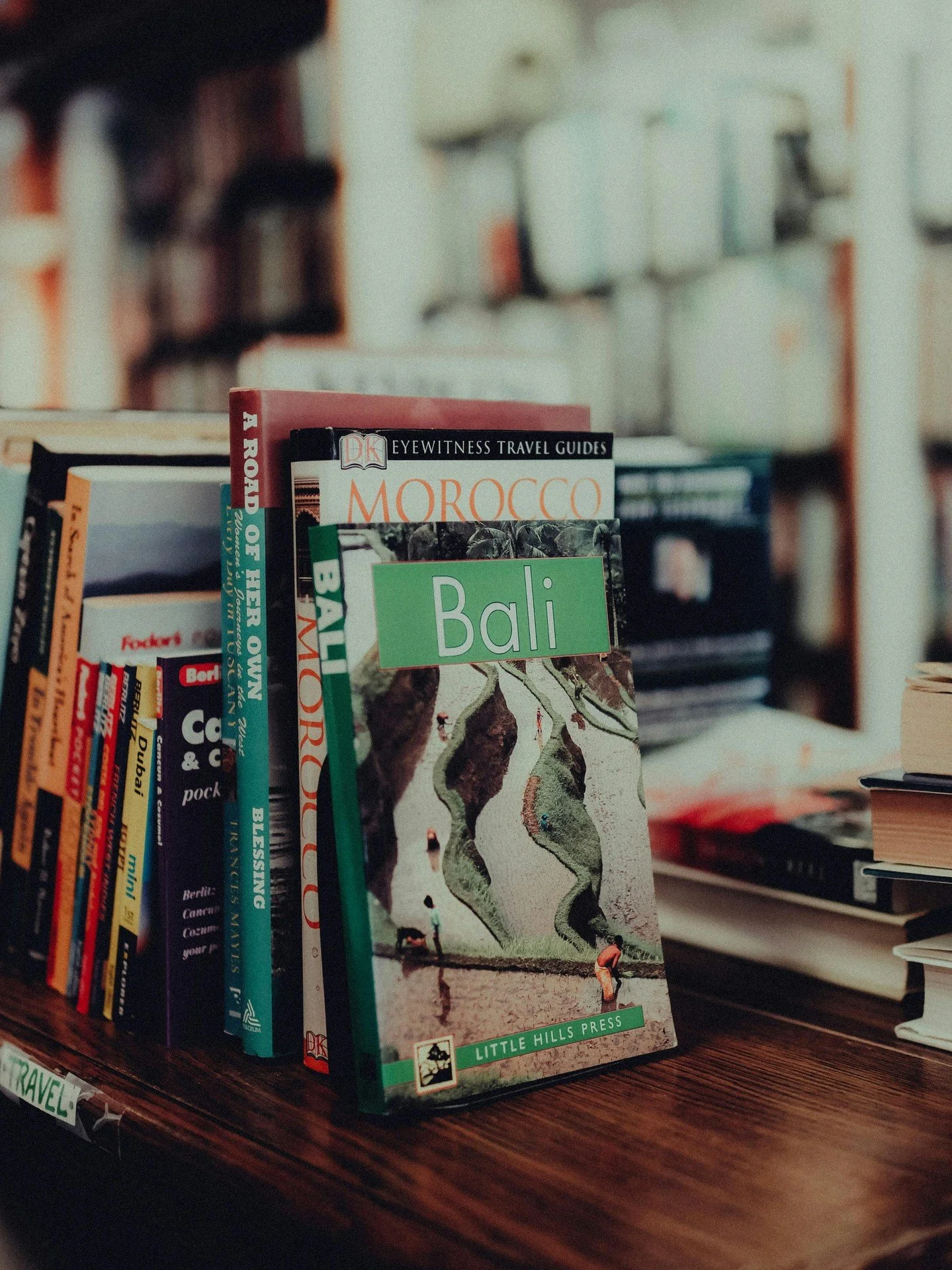 Clear a little space on your bookshelf.

This Saturday, Joining Hands Benefit Shop invites you to our BIG Sidewalk Book Sale featuring a wide variety of gently loved books for readers of all ages and interests.

From bestselling novels and classic li