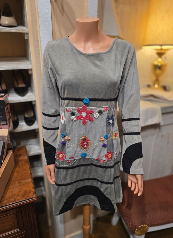 Aug. 31st - Day 2 of the Designer Clothing Boutique Sale!