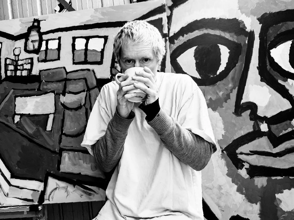 260710_Studio_DrinkingCoffee_6871-6871.jpg