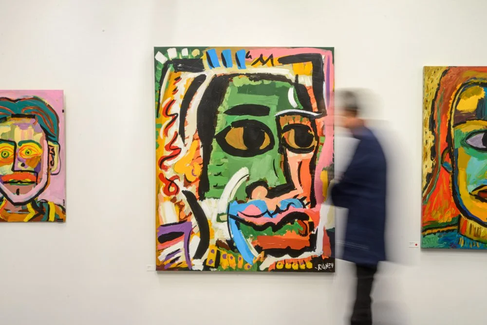 220400_Event_Clancy_big work closeup-viewer-02.jpg