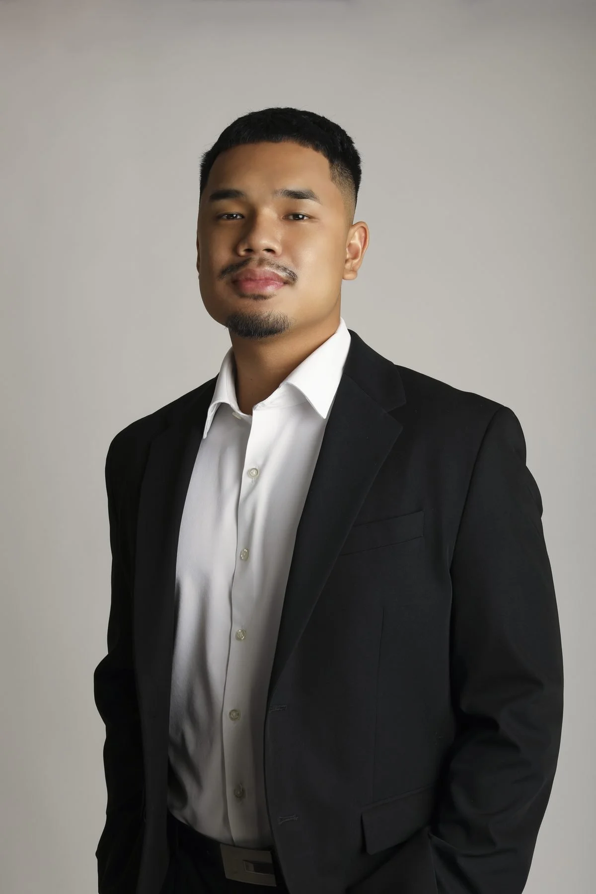 tampa-headshot-photoshoot-yism-chris-head-shots-01.jpg
