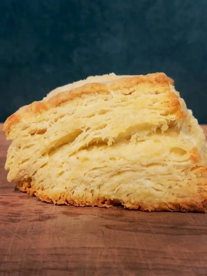 Recipe testing flaky laminated buttermilk biscuits.  Oh my&hellip; you don&rsquo;t need butter just maybe honey or your favorite jam.  Look at that crispy golden brown bottom. 💛 
Two camps for biscuits.  Flaky laminated style or a drop biscuit which