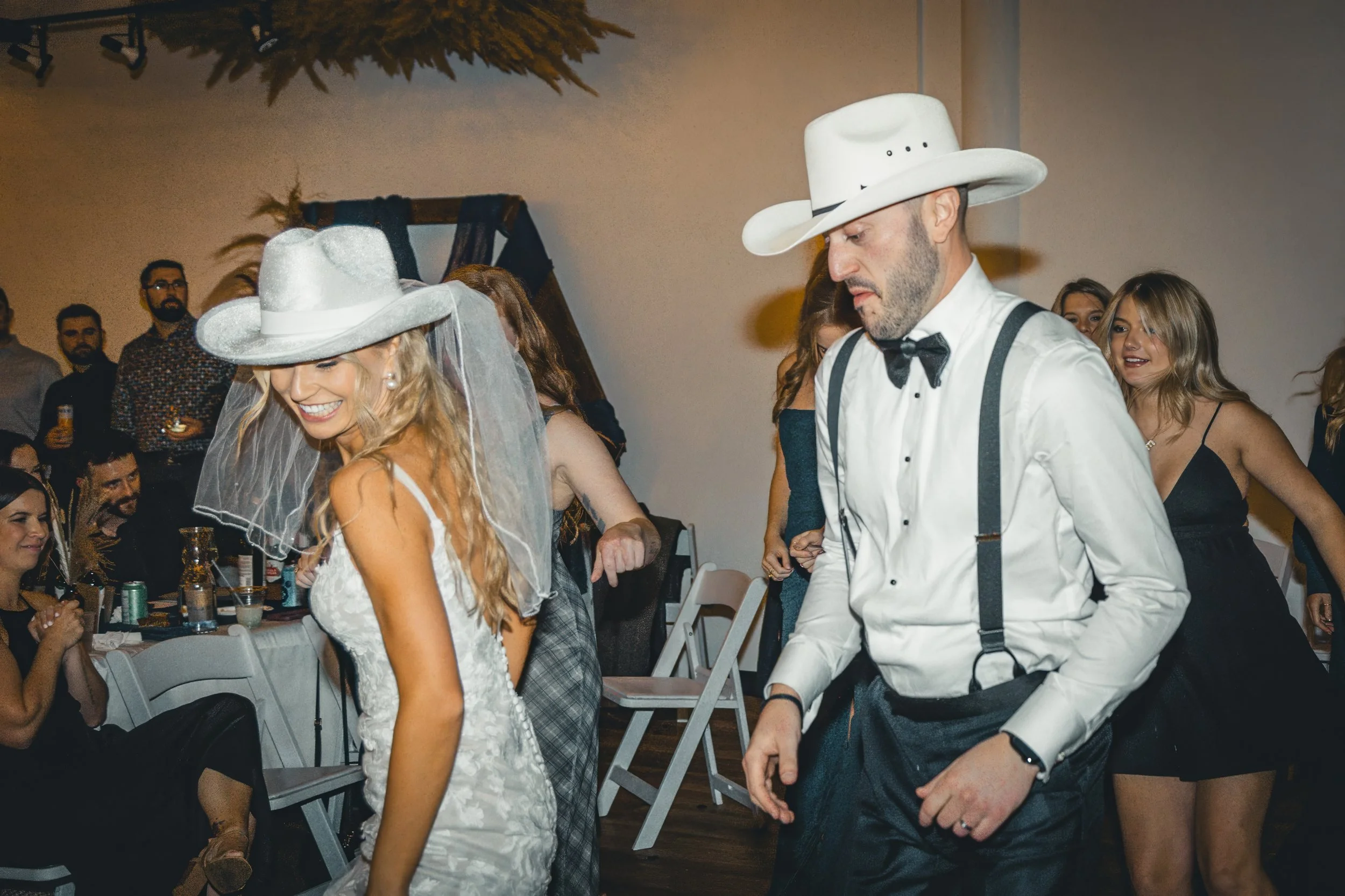 HuntWedding_Dance-16.jpg