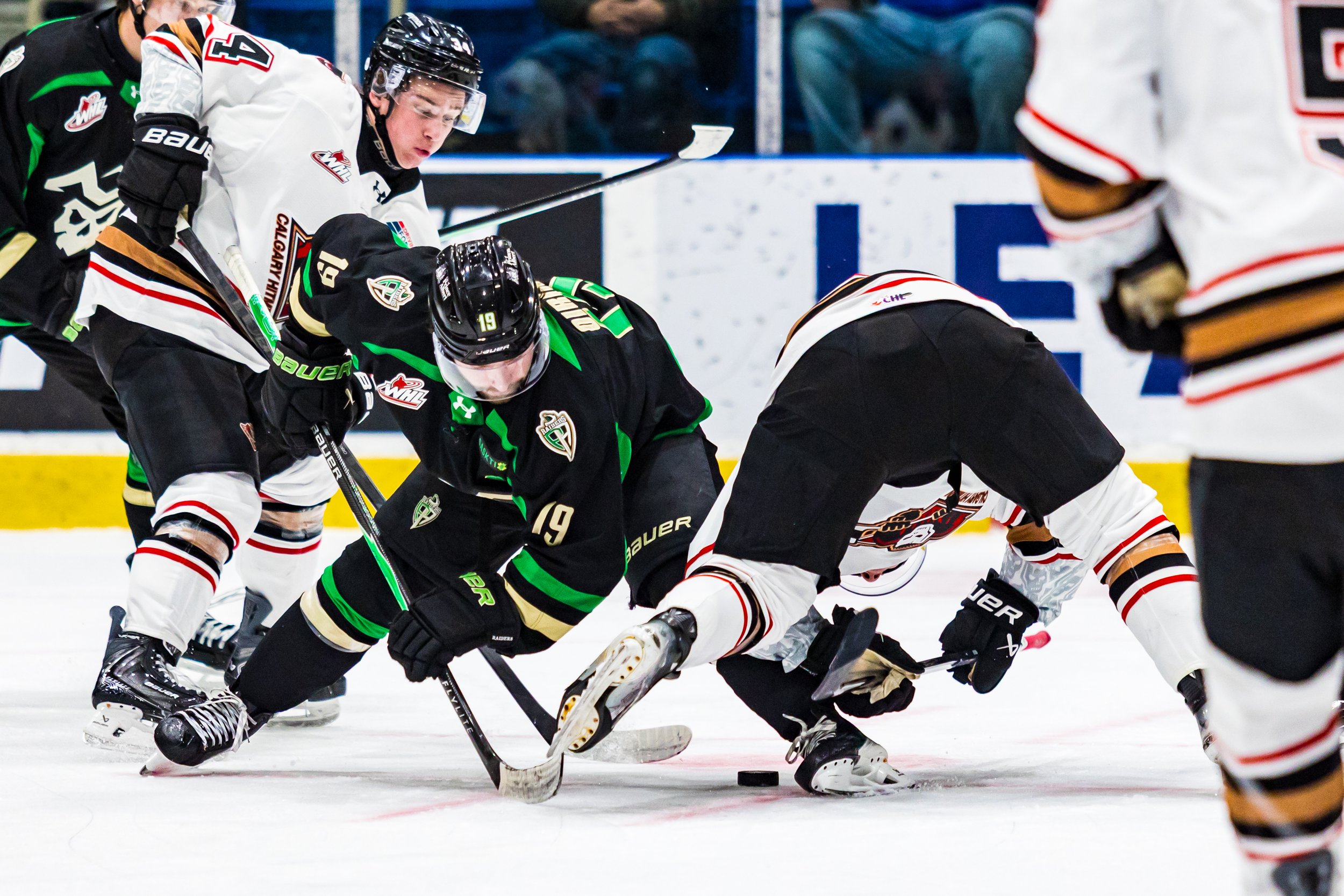 Raiders_Hitmen_1103125-29.jpg
