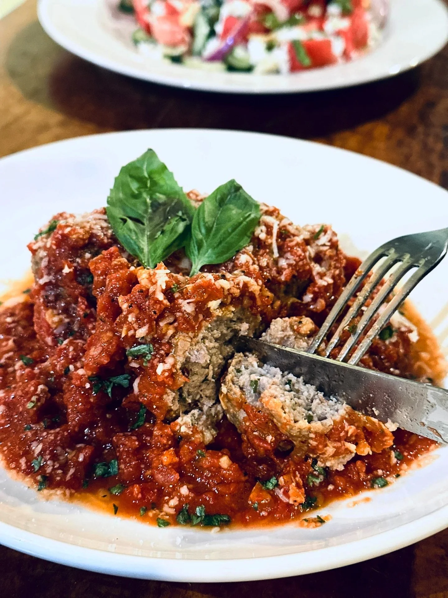 Weekend comfort in every bite 🍝✨ Juicy homemade meatballs swimming in rich tomato basil sauce&mdash;proof that simple food, made well, is all you need. Try out our new dishes in our latest menu today!

 #heapseng #penangfoodie #georgetownfood #penan