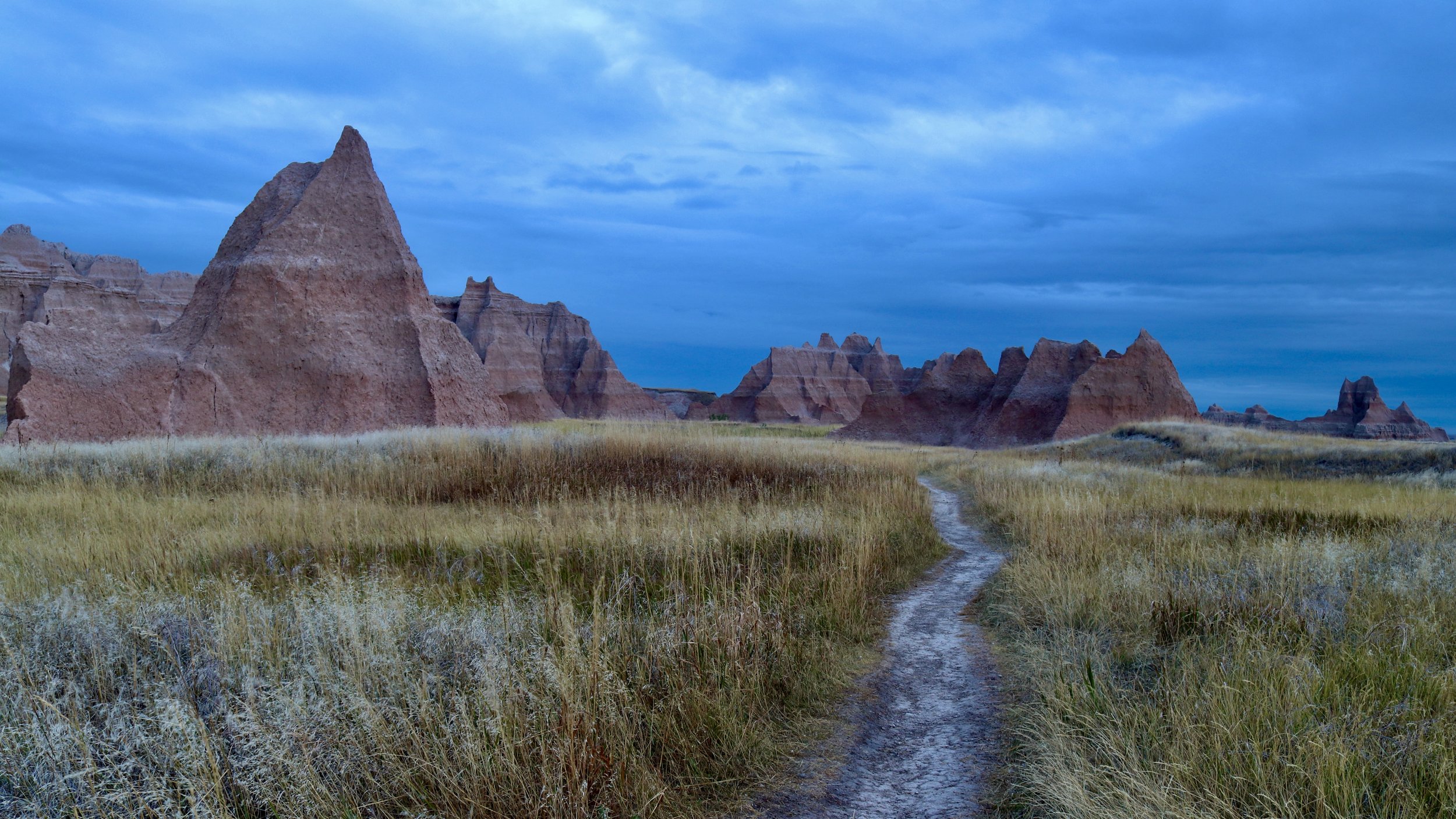 Medicine Root Loop, Badlands National Park, SD