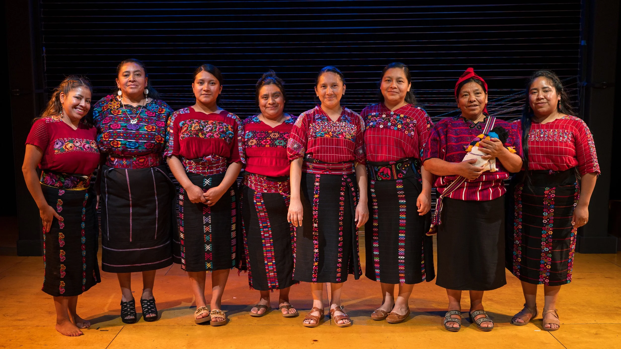 Ja weya ob’aj wij · ex weya nchemajMI HISTORIA · MI TELARMy Story · My Weaving Art Opening