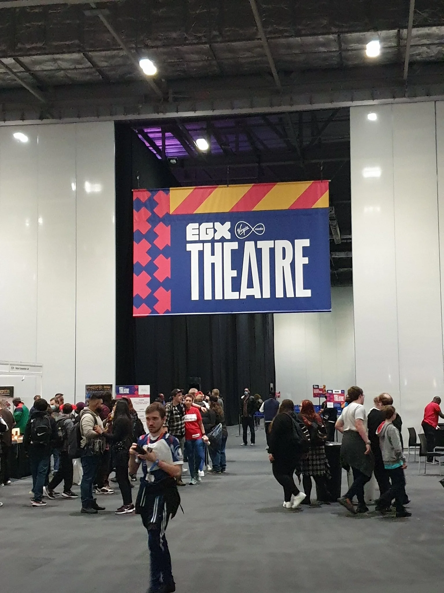 Beating the masses to the show floor